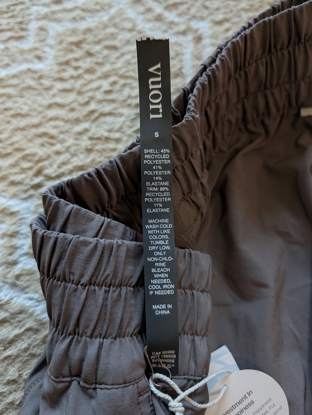 Vuori Villa Cargo Jogger Chia NWT - Picture 5 of 8